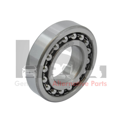 SN03701-John_Deere-2